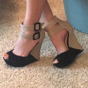 Sexy Liliana Wedges 👠👑